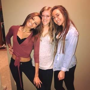 Meet your Posher, Caila